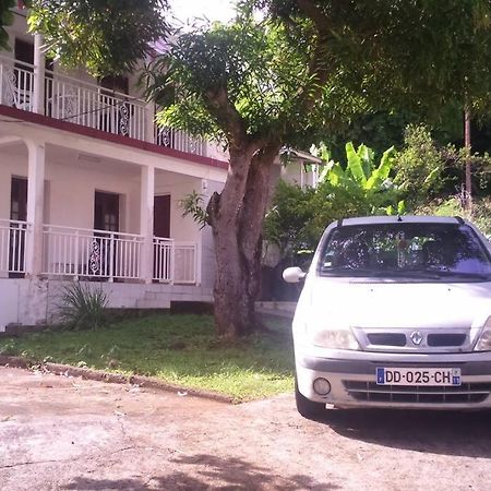 Maison En Bord De Mer A Trois Rivieres. מראה חיצוני תמונה